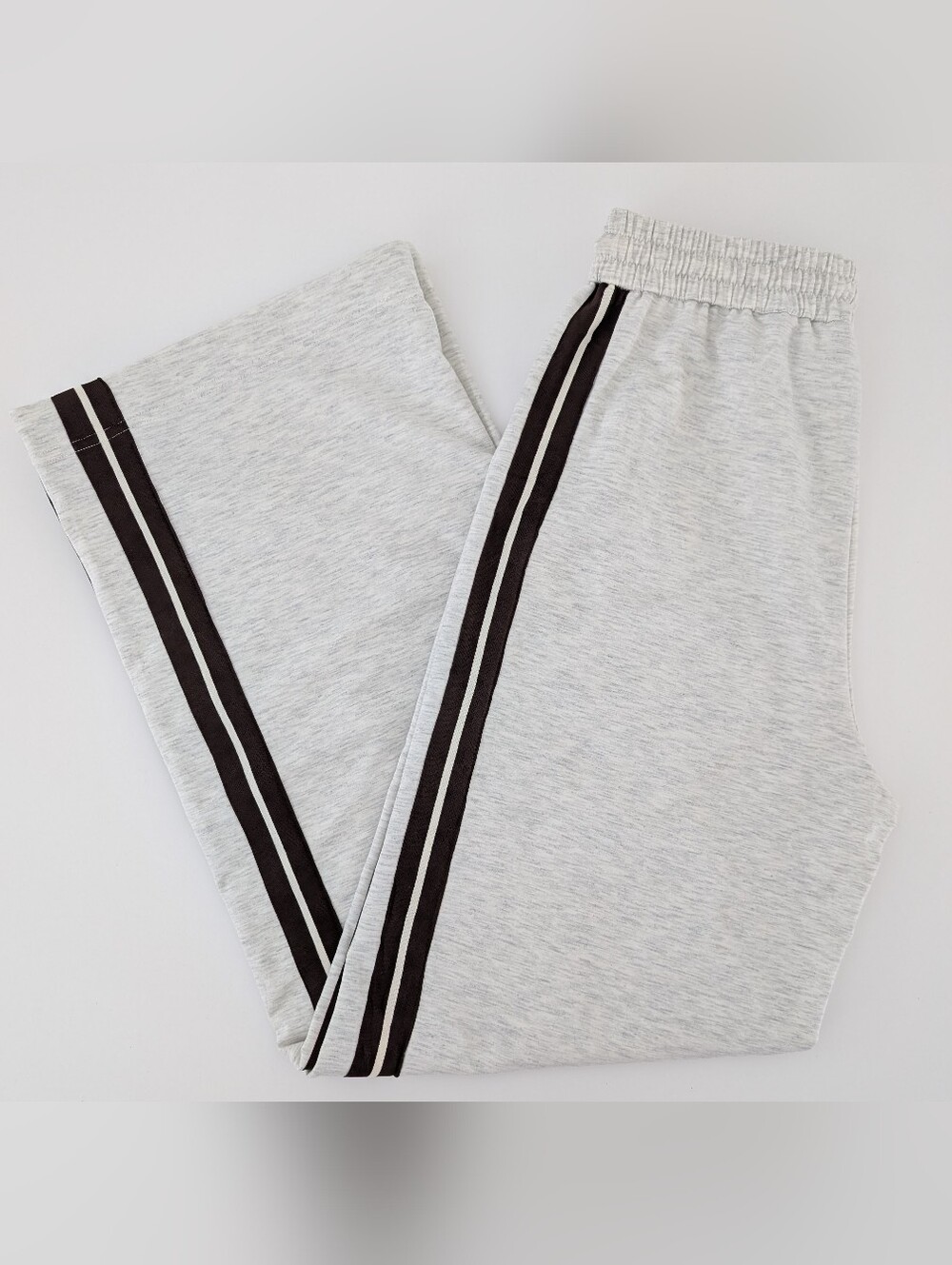 Olivria Sweatpants Light Gray Joggers with Brown Side Stripes Wide Leg M